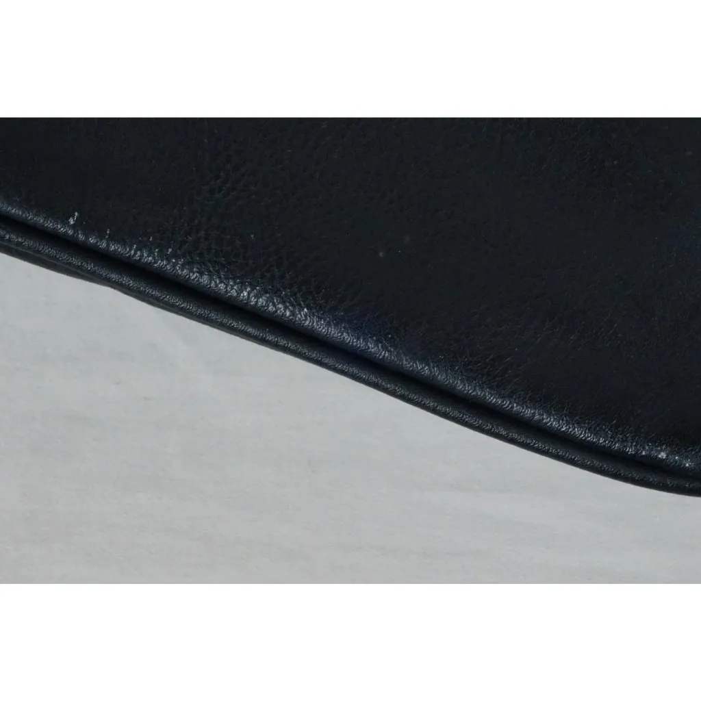 New York & Co. Black Quilted Crossbody Purse Zipper Chain Detail - Image 11