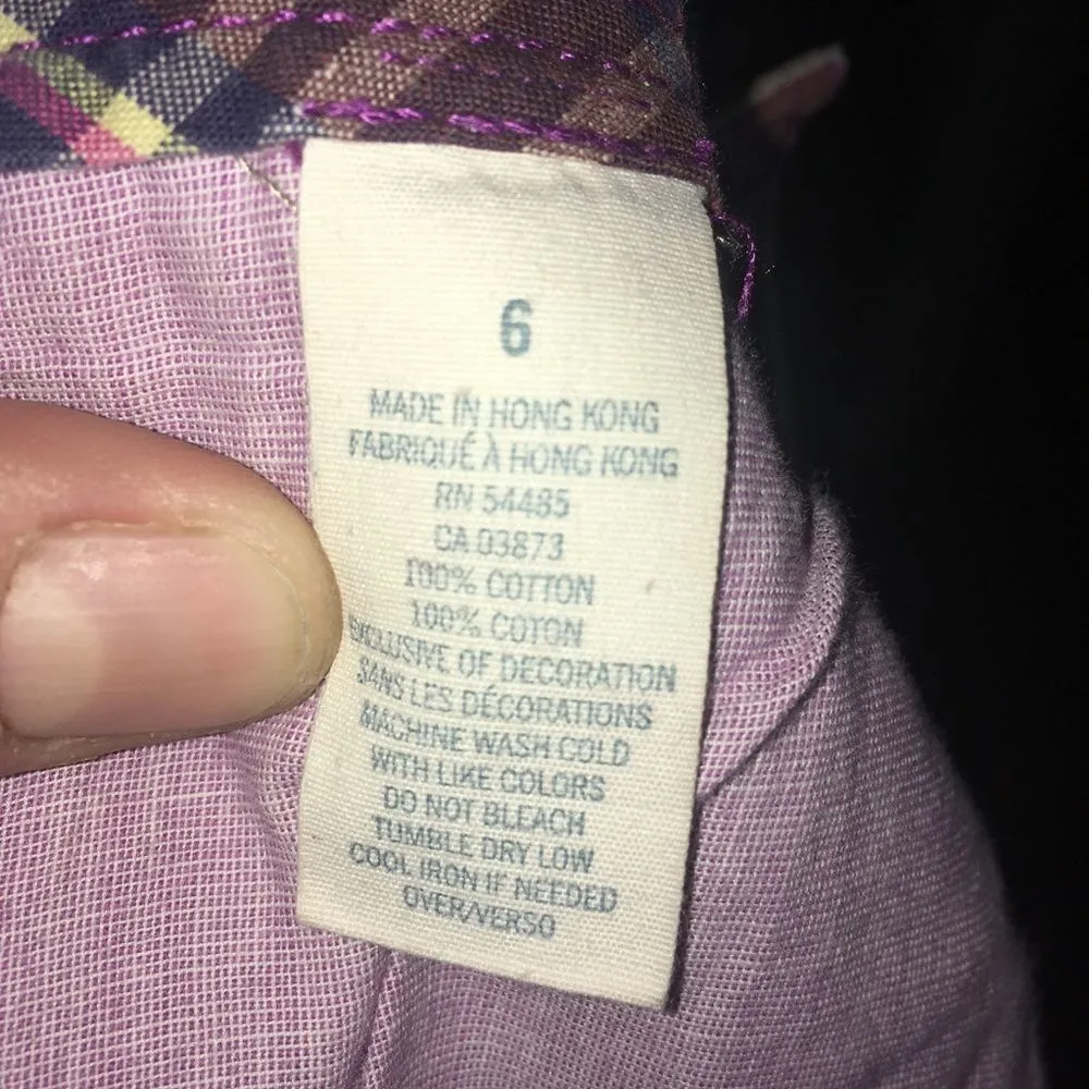 American Eagle khaki shortie shorts, size 6 - Image 3