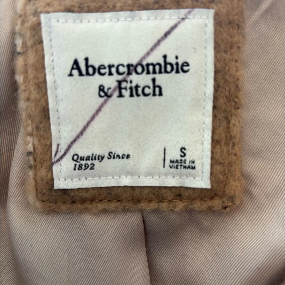 Abercrombie & fitch fall plaid jacket - Image 7