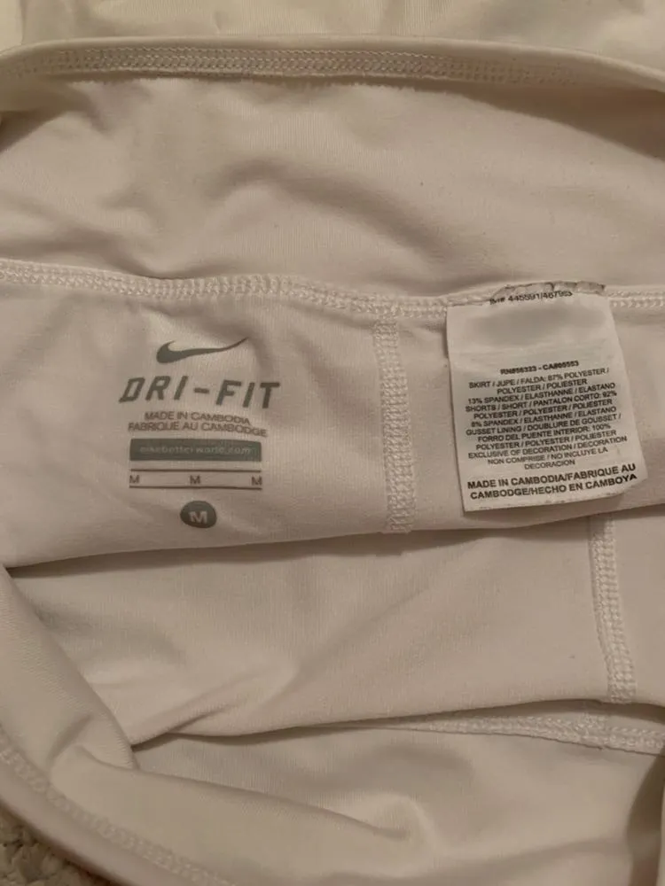 Nike White Tennis/Golf Skirt - Image 3