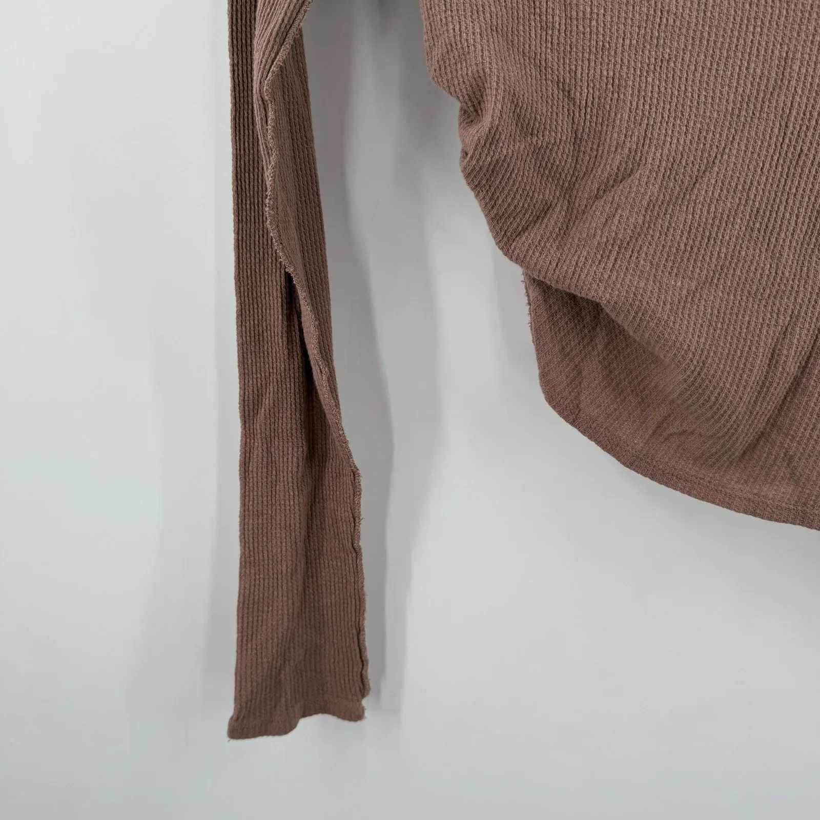 We The Free Top Size Extra Small NWT El Sol Waffle Knit Layering Winter Bloom - Image 10