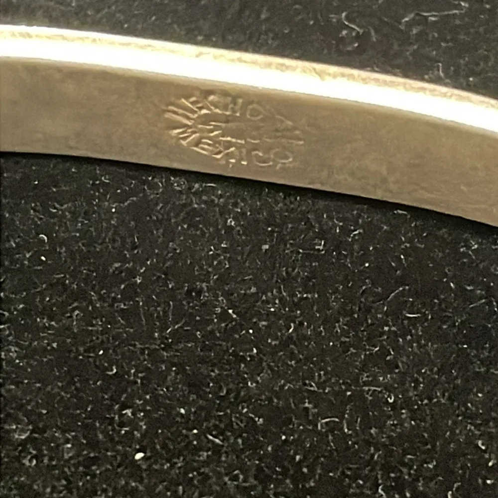 Honcho En Mexico Inlaid silver side clasp bracelet - Image 2