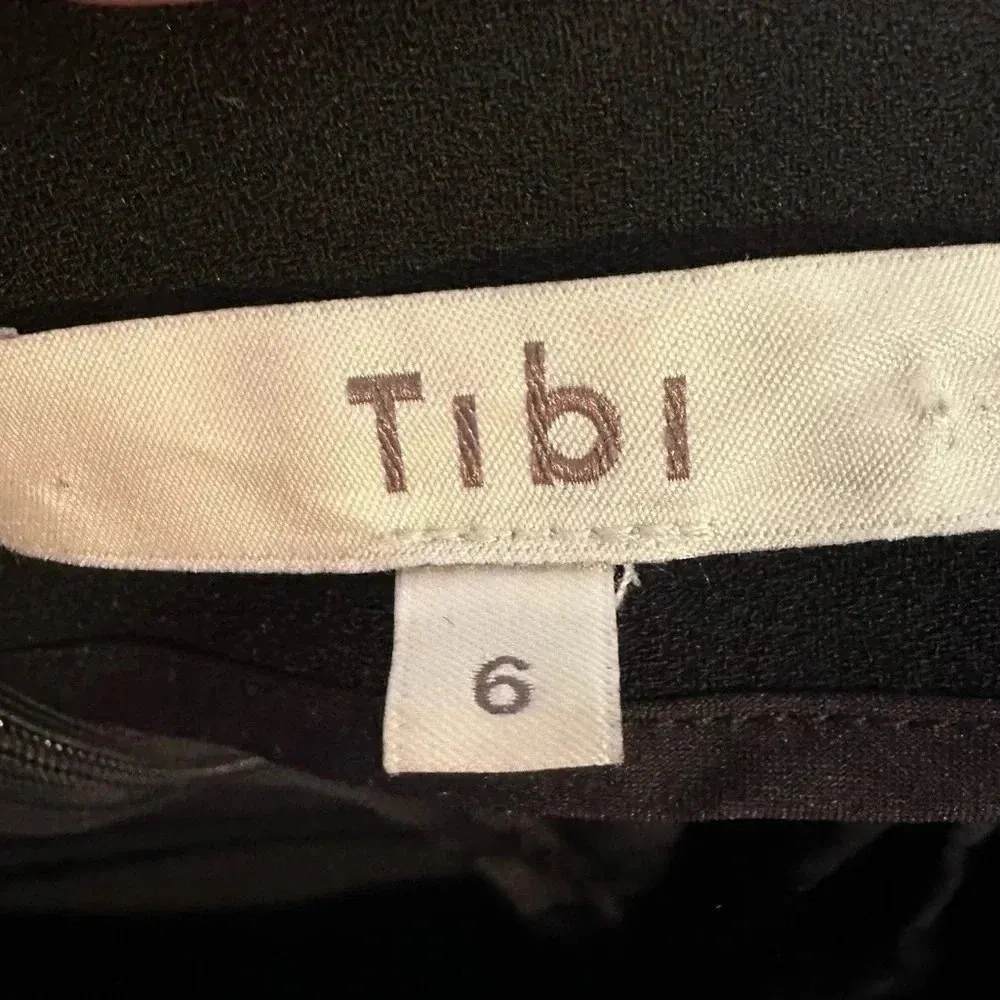 TIBI Asymmetrical Top Black Pullover One Shoulder Long Sleeve Button Women’s 6 - Image 3