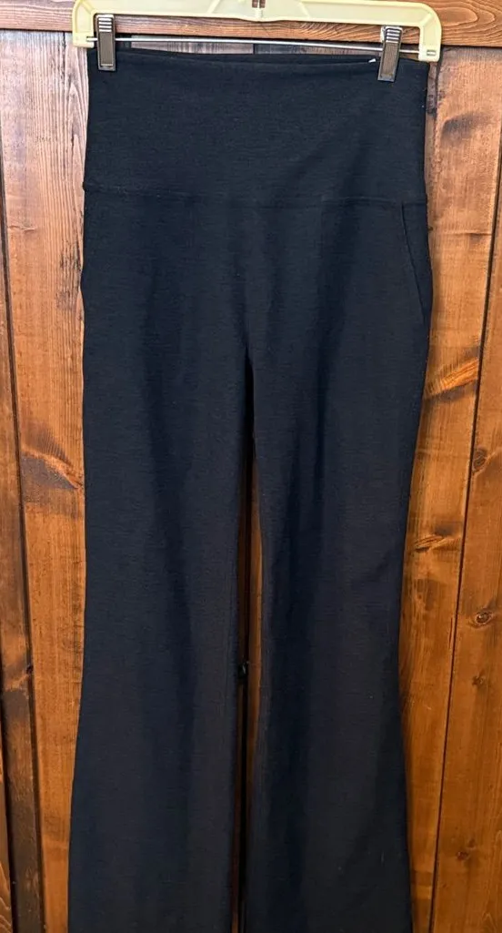Beyond Yoga Women's Spacedye Laid Back Pant, Darkest Night, Size L - Image 1