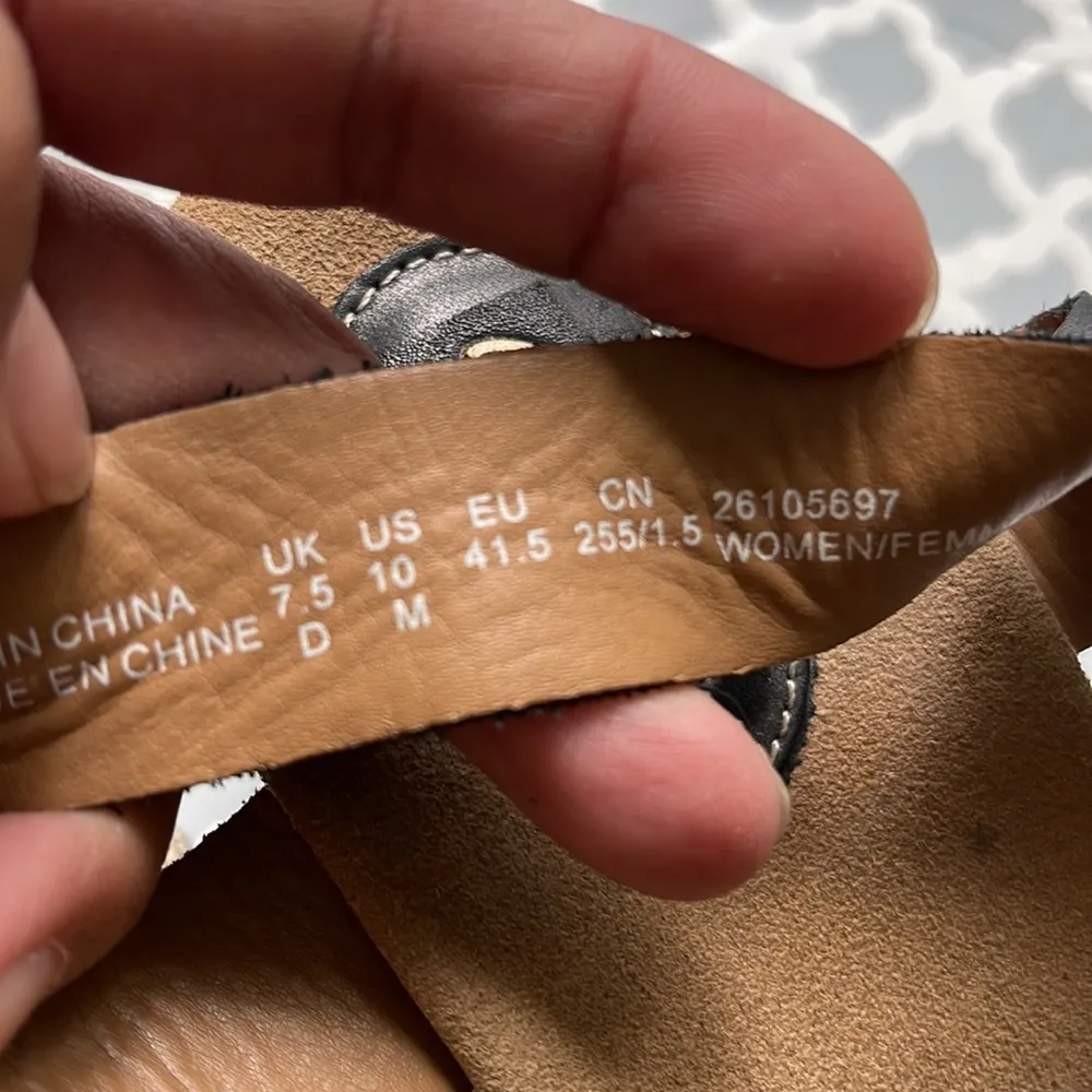 Women's CLARKS Calsynn Reece Artesian Sandal Wedges Size 10 EUC #3170 - Image 6