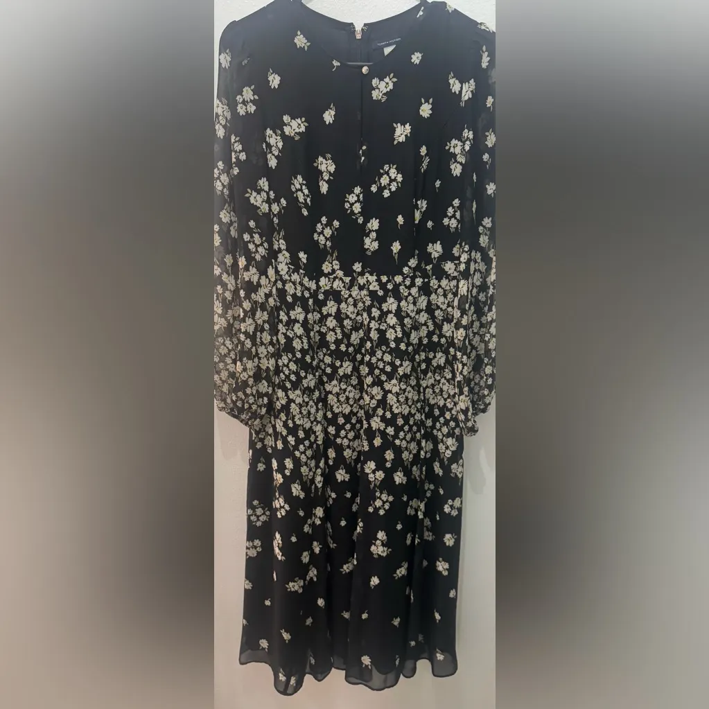 Tommy Hilfiger Dress - Image 4