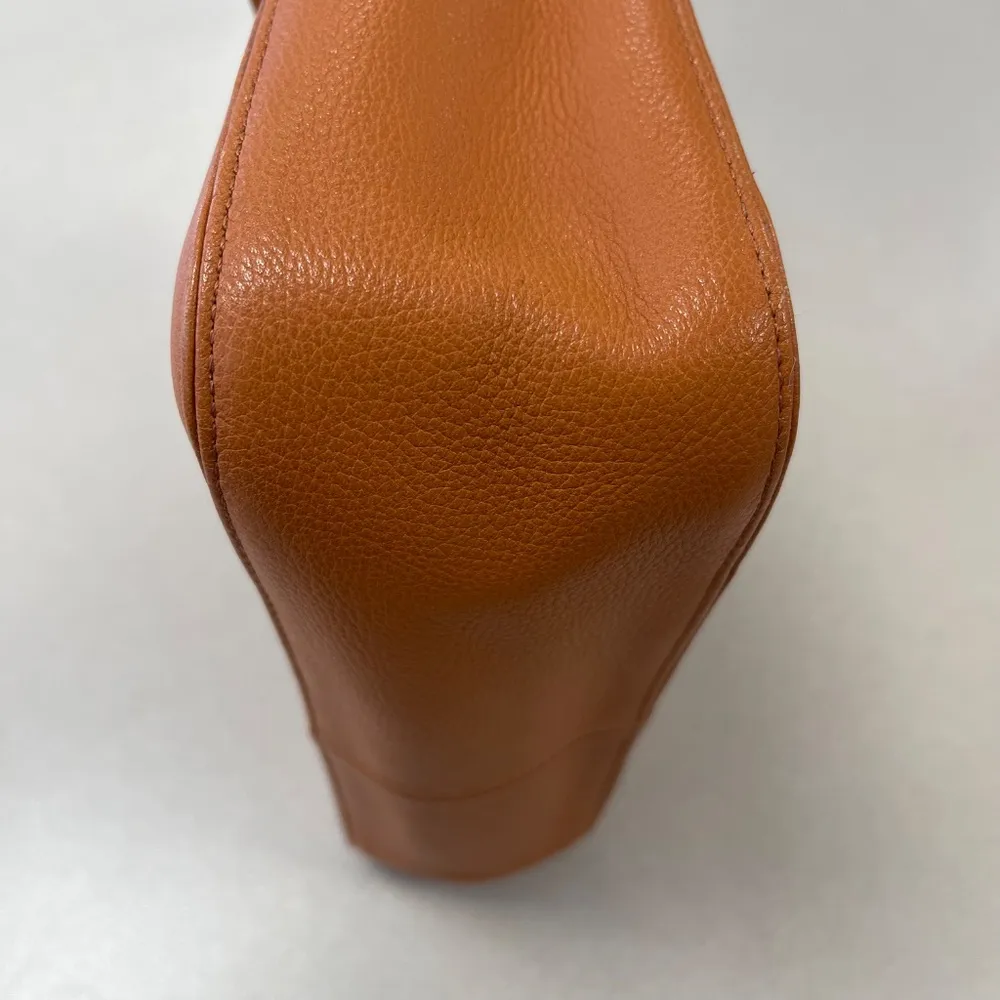 Yves Saint Laurent Vintage Leather Flap Shoulder Bag - Image 6