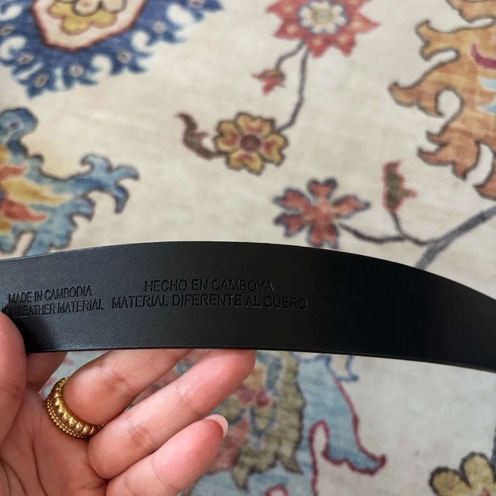 Universal Thread Black Sculpted Metal Buckle Belt Size XL Trendy - Image 4