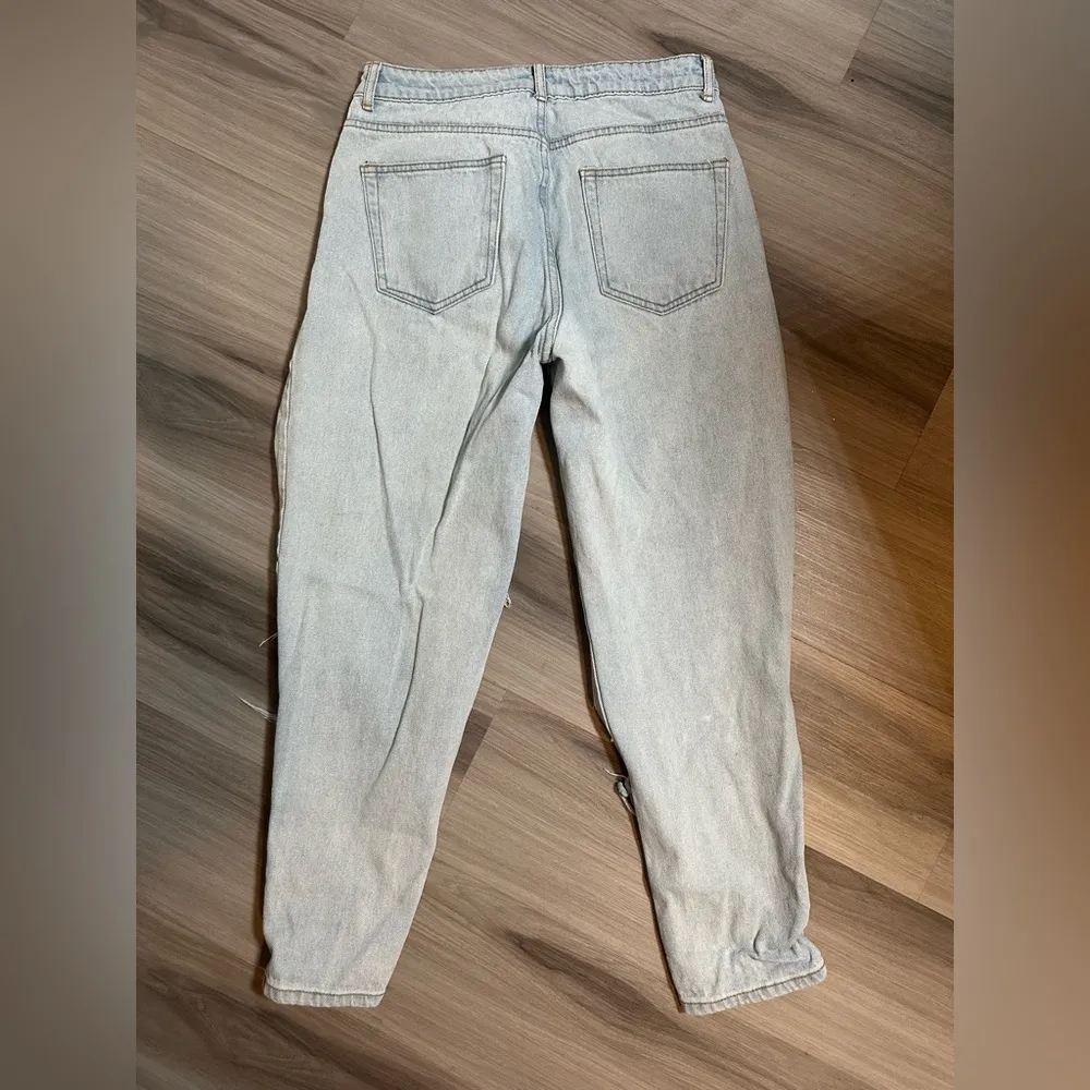 Edikted Women’s Distressed Denim Relaxed Fit Grunge 90s Jeans 2000s Pants - Image 4