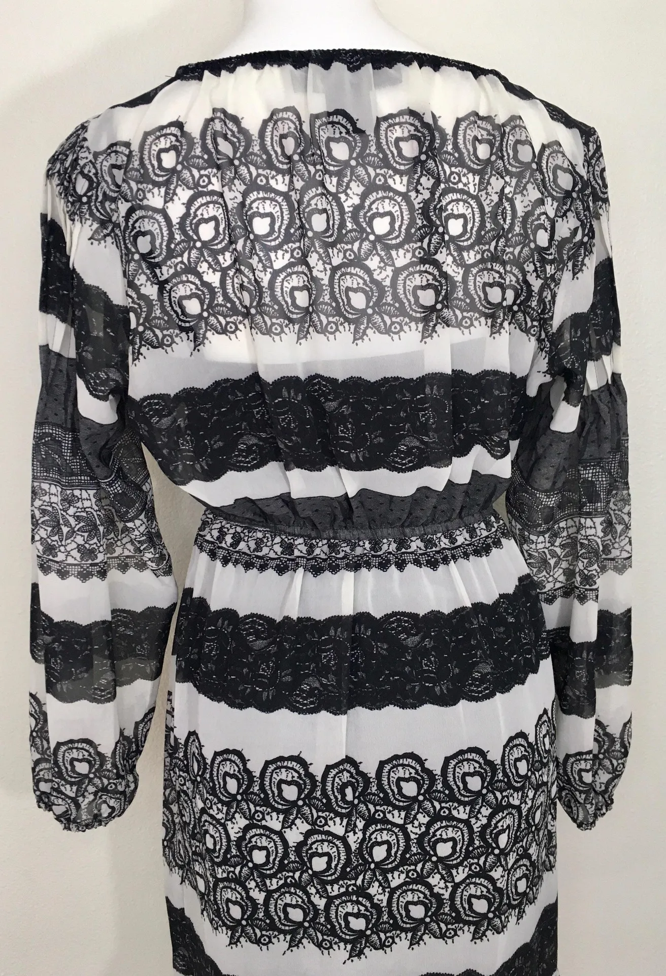 Light Sheer Dress - Image 3