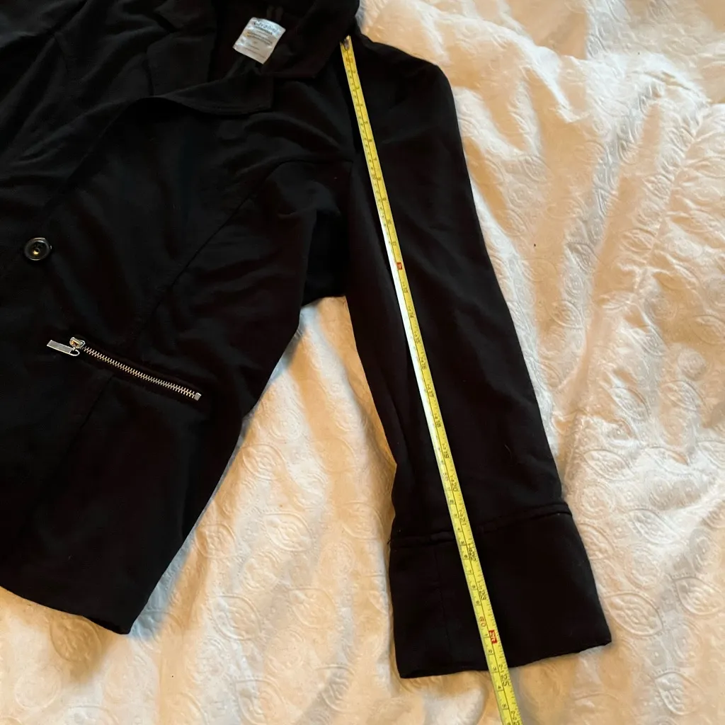 Women’s Cavalini Black Blazer with Silver Accents size 1x - Image 3