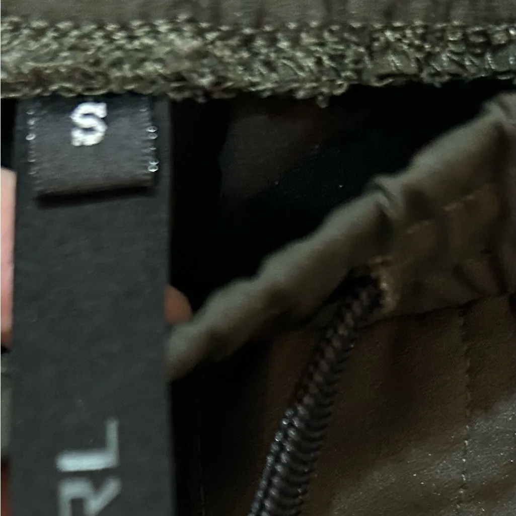 UNRL Women’s Performance Joggers Green Sweatpants S - Image 3