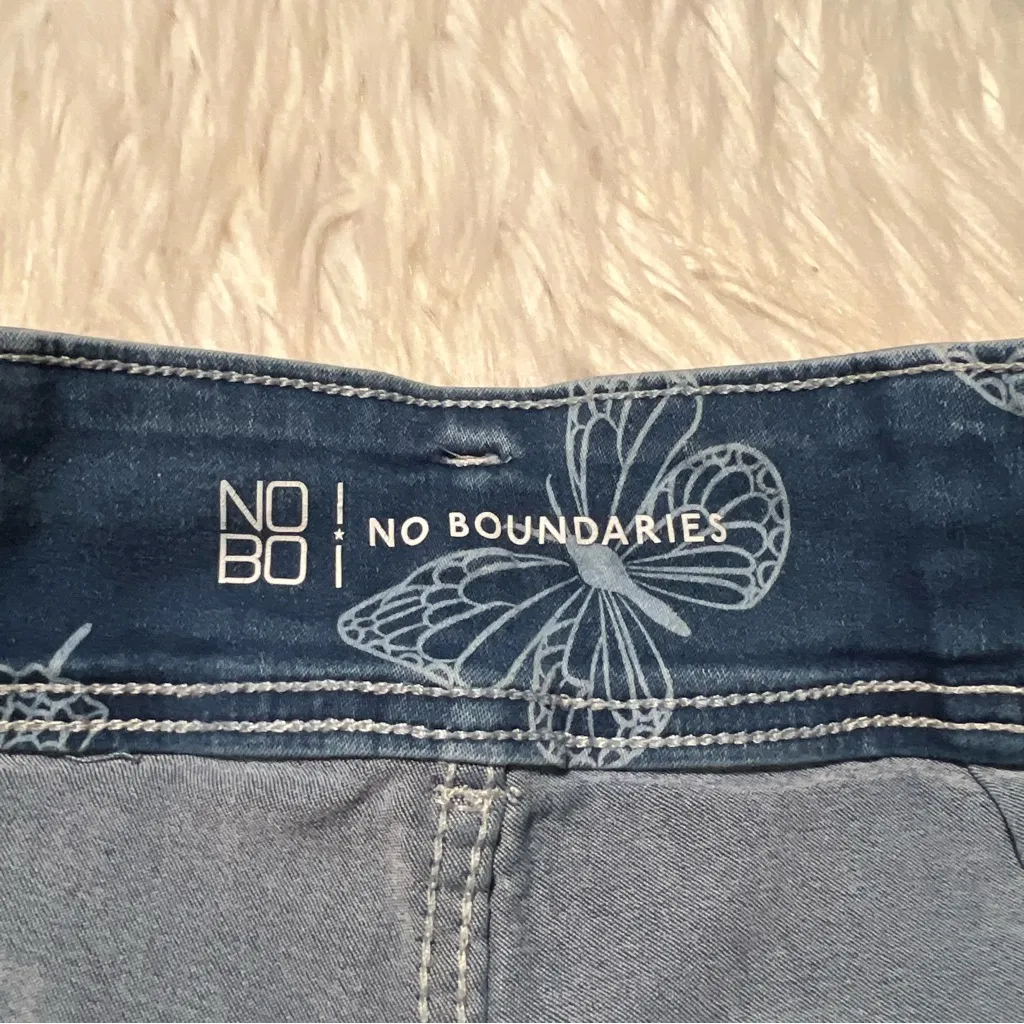 No Boundaries 2 Button Corset Shorts Denim Butterfly Print 13 - Image 7