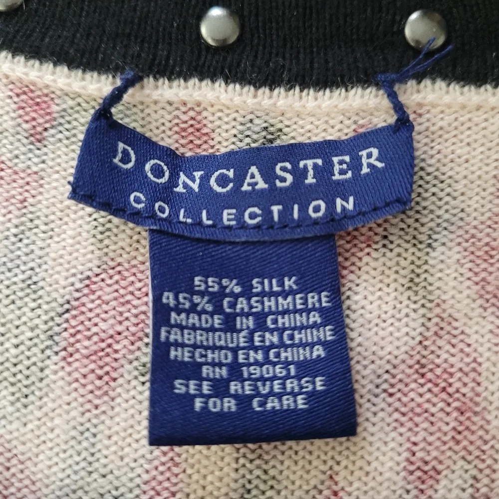 Doncaster Collection Silk and Cashmere Sleeveless Sweater - Image 6