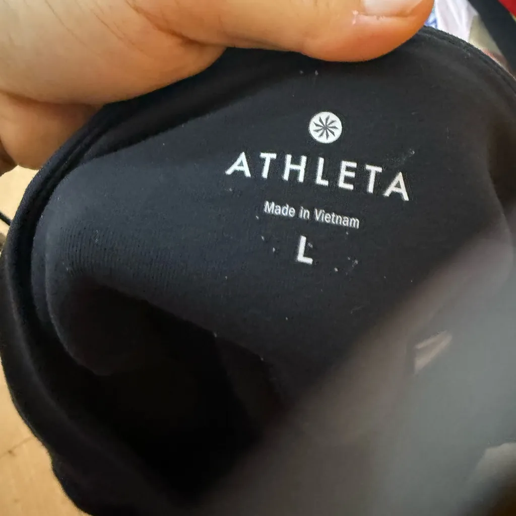 Athleta  Black Relay Skort - Image 3