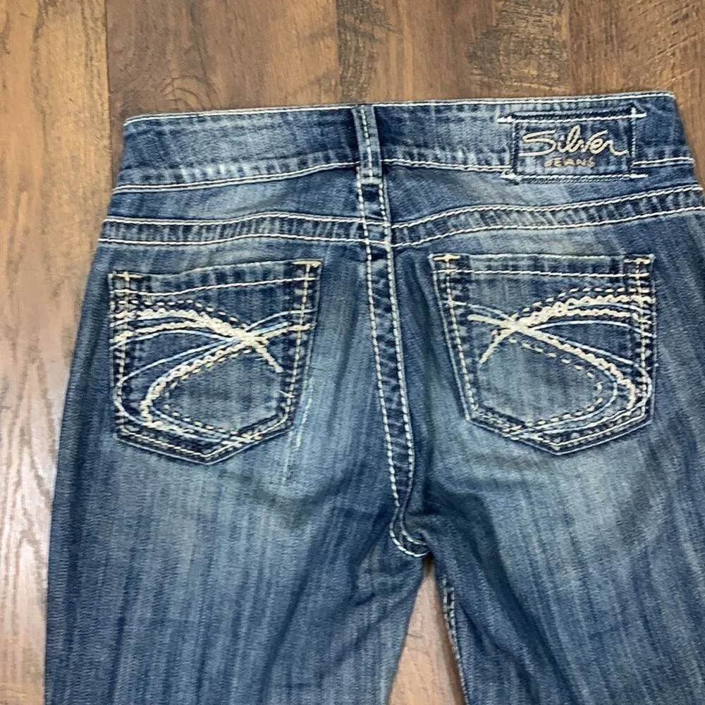 Silver Jeans Suki Capri Thick Stitched Jeans - Image 5