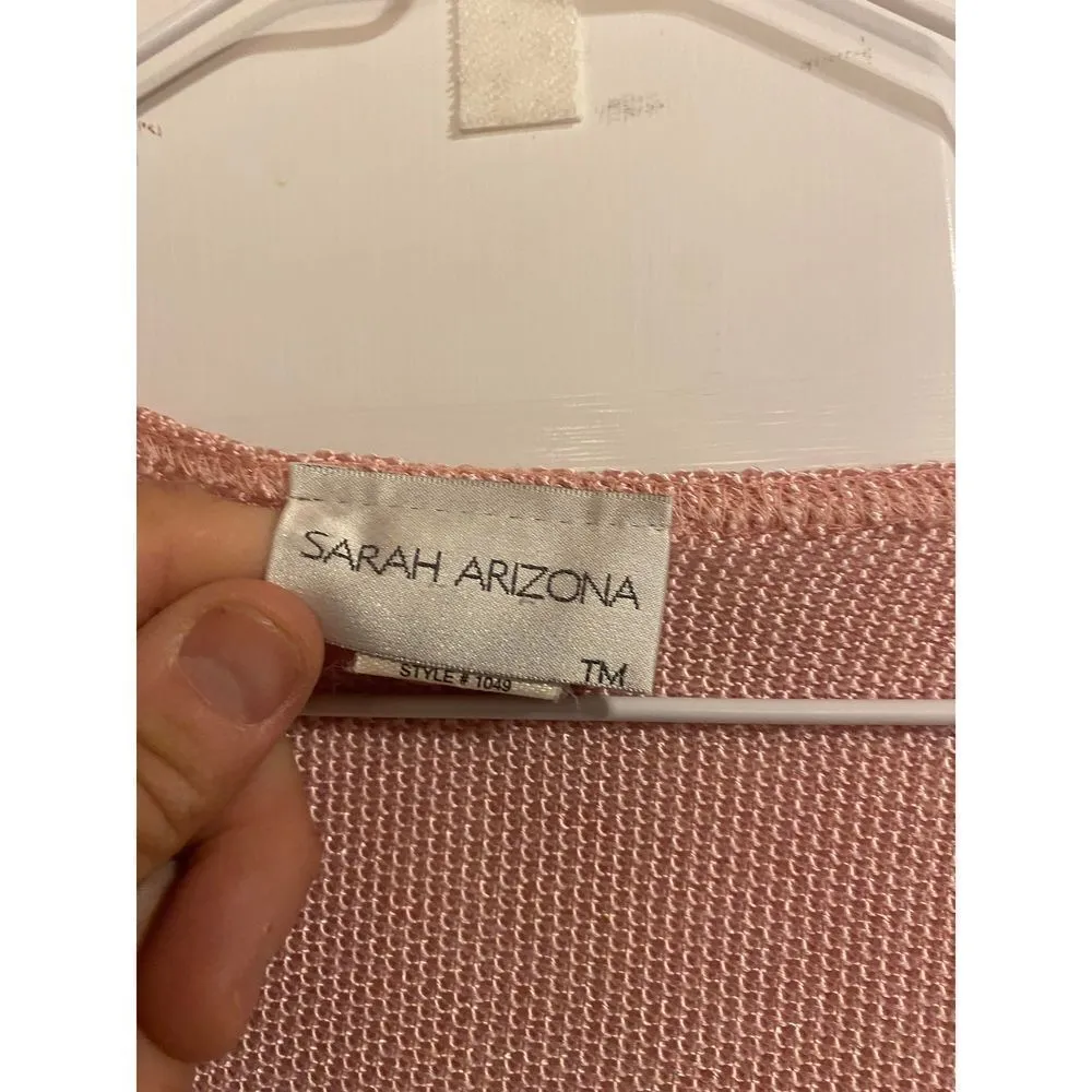 Sarah Arizona size XL rose colored
Vneck sweater made of imported yarn Pink - Image 10