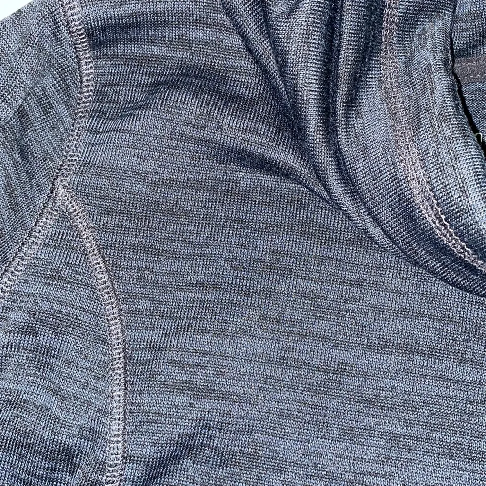 Made for life black athletic pull over Cowl neck turtleneck medium lightweight - Image 5