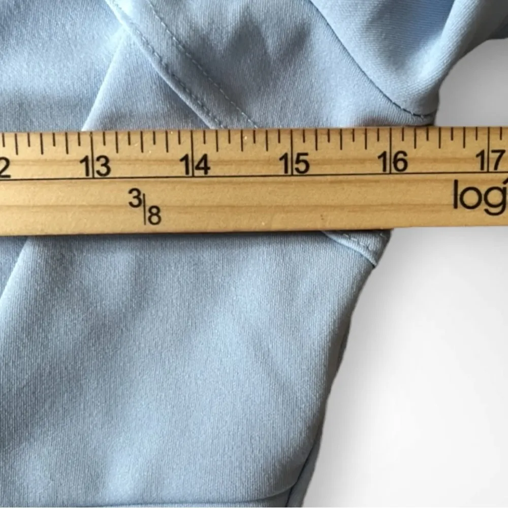 BOOHOO Light Blue Long Sleeve Cut Out Crop Top Size 8 | EUC - Image 8