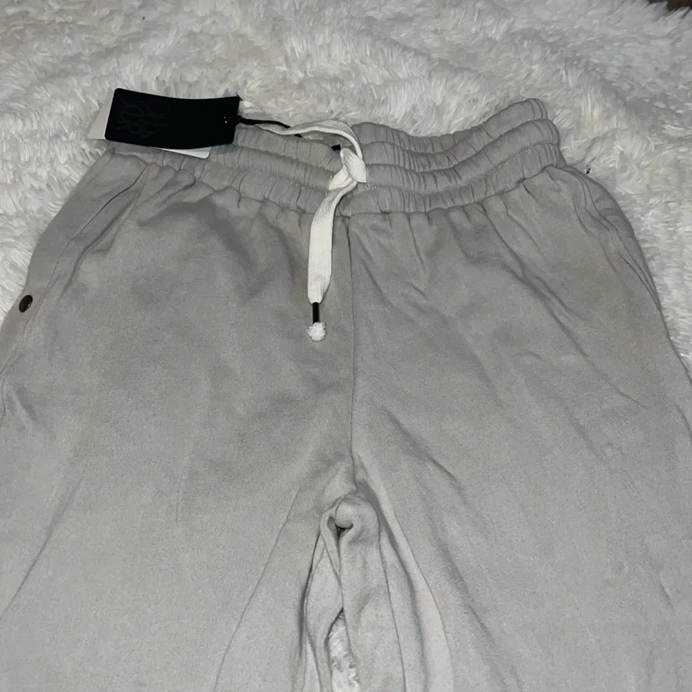 Zuma Cotton Terry Wide Leg Joggers 33” Color Greystone Size M NWT - Image 4