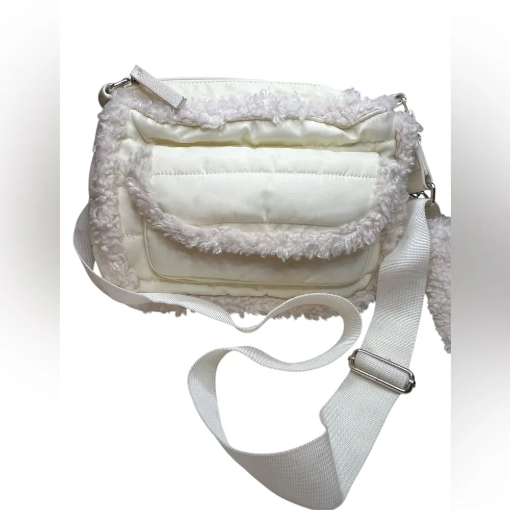 ASPEN cozy crossbody quilted faux soft sherpa trim - Image 6