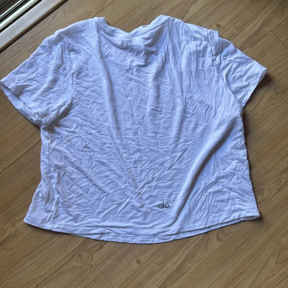 ALO WHITE TOP - Image 3