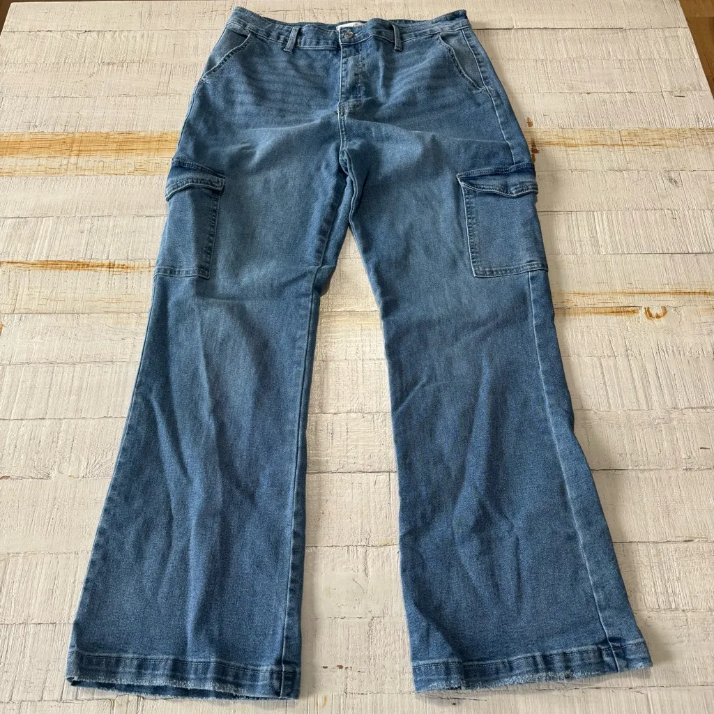 KanCan Aspen High Rise‎ Wide Flare Jeans size 13 Waist 30 Cargo Pockets Stretch Blue - Image 4