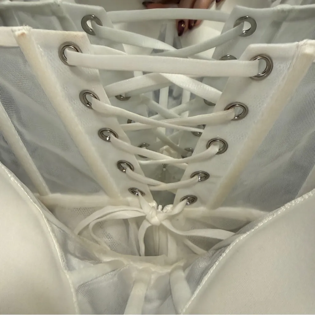 CUSTOM Pearl Hand Embellished Rosie Etienne Primrose Mini Dress (DISCONTINUED!) White Size 6 - Image 7