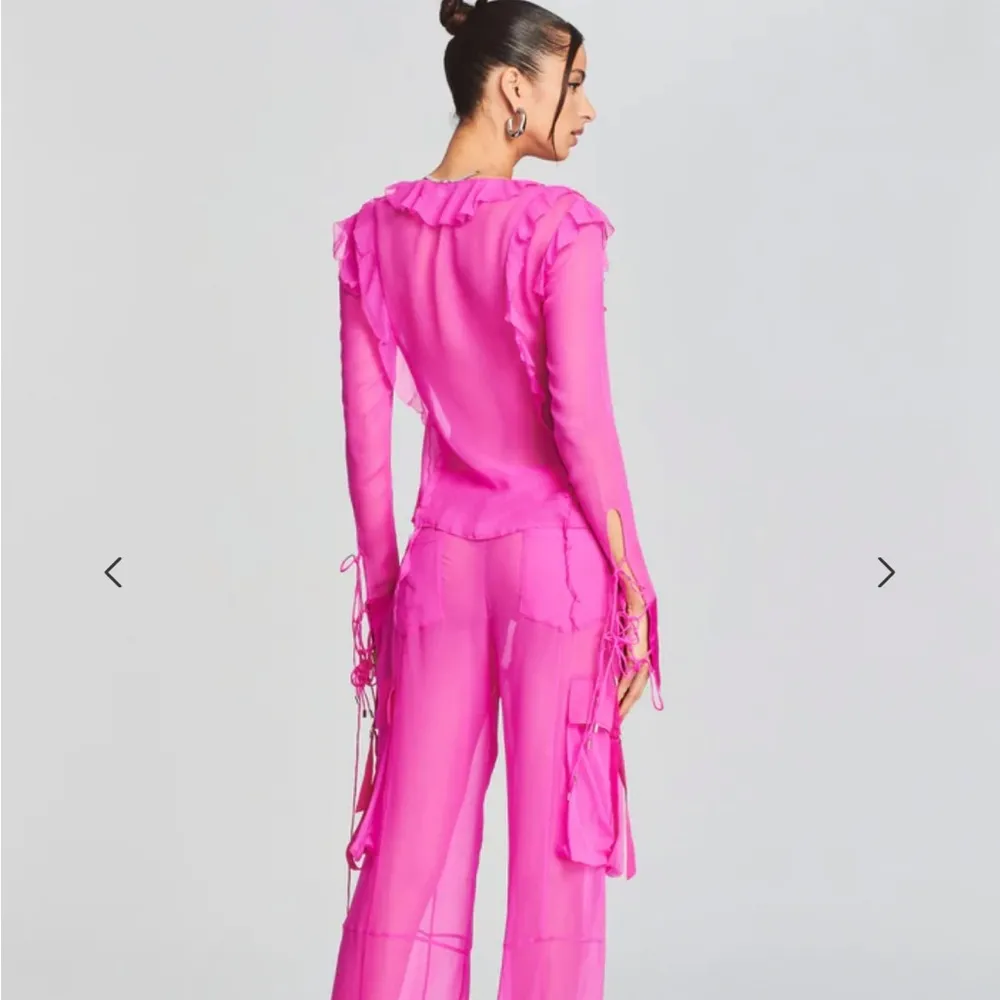 RETROFETE Aviva Silk Blouse - Image 4