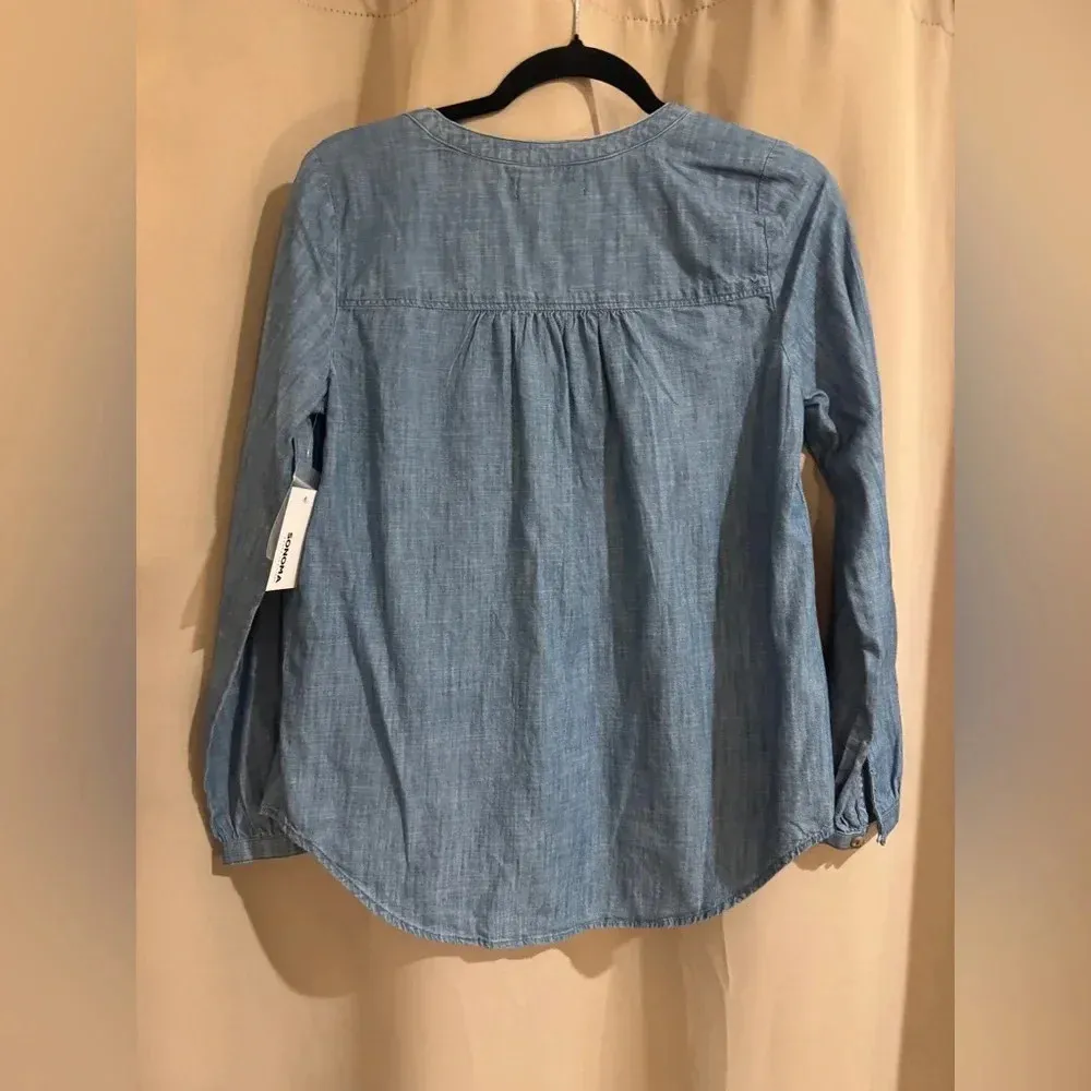 Women’s NWT Denim Sonoma Top - Image 2