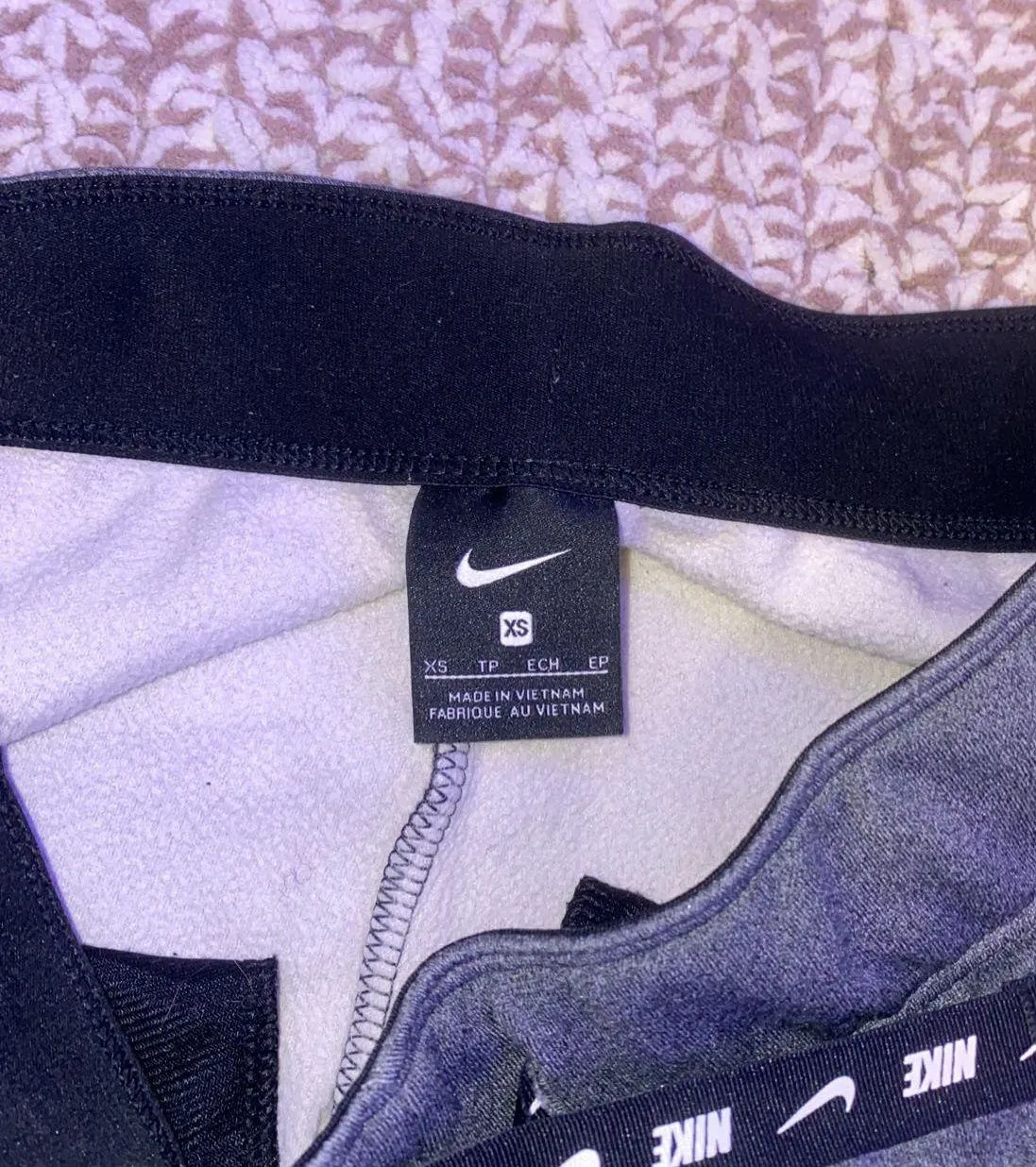 Nike Sweatpants - Image 2