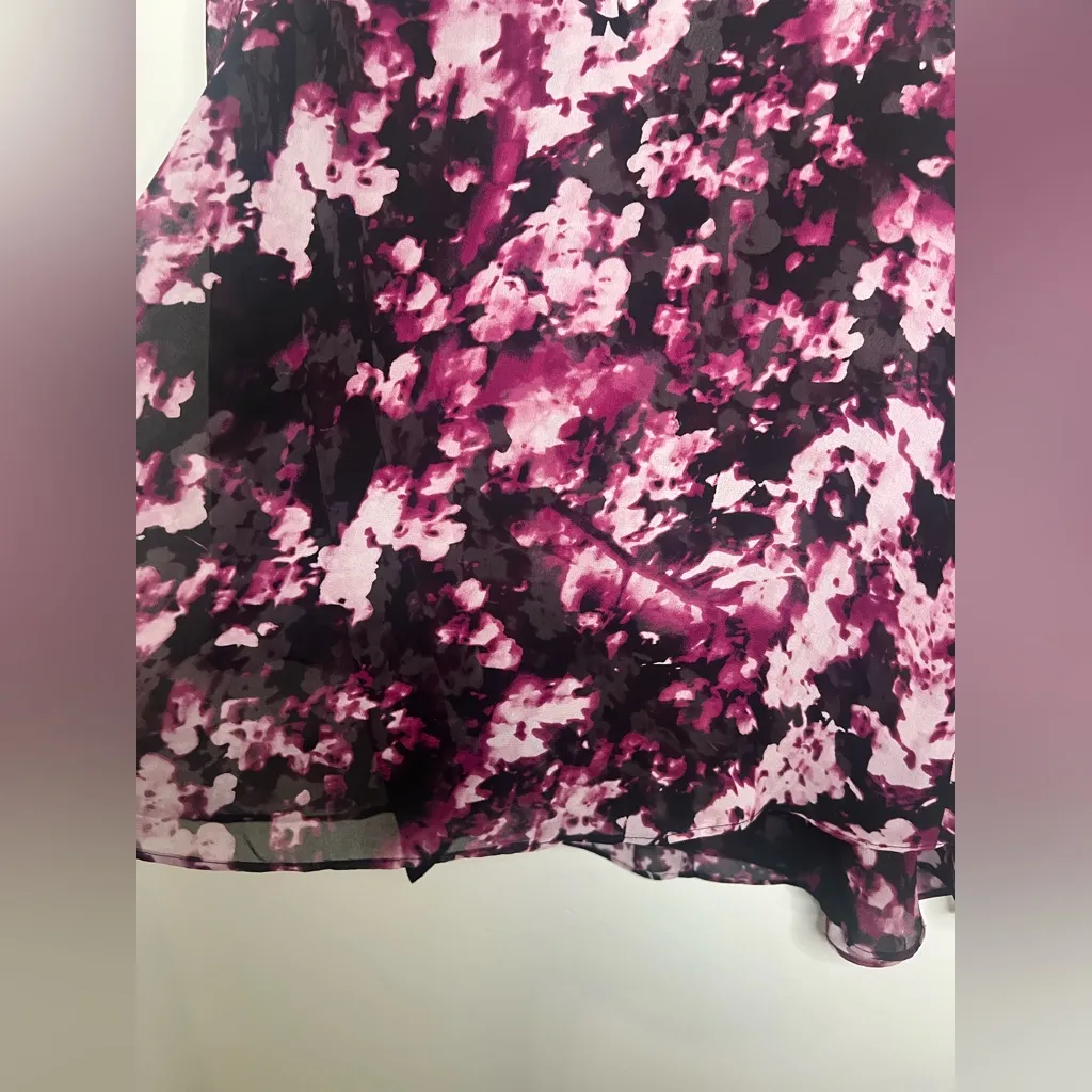 Jennifer Lopez Pink and Black Patterned Blouse size medium - Image 5