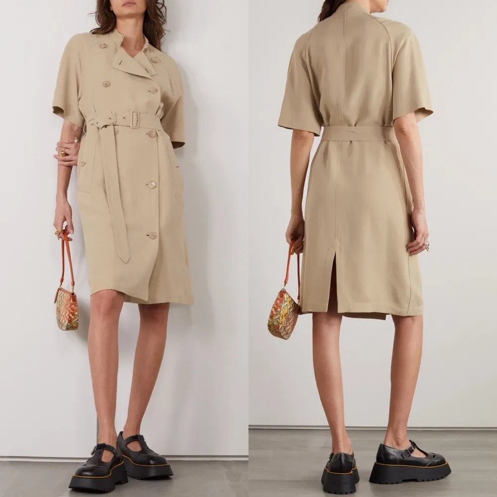 Burberry Kristin Belted Double-Breasted Gabardine Dress in Soft Fawn Neutral - Image 2