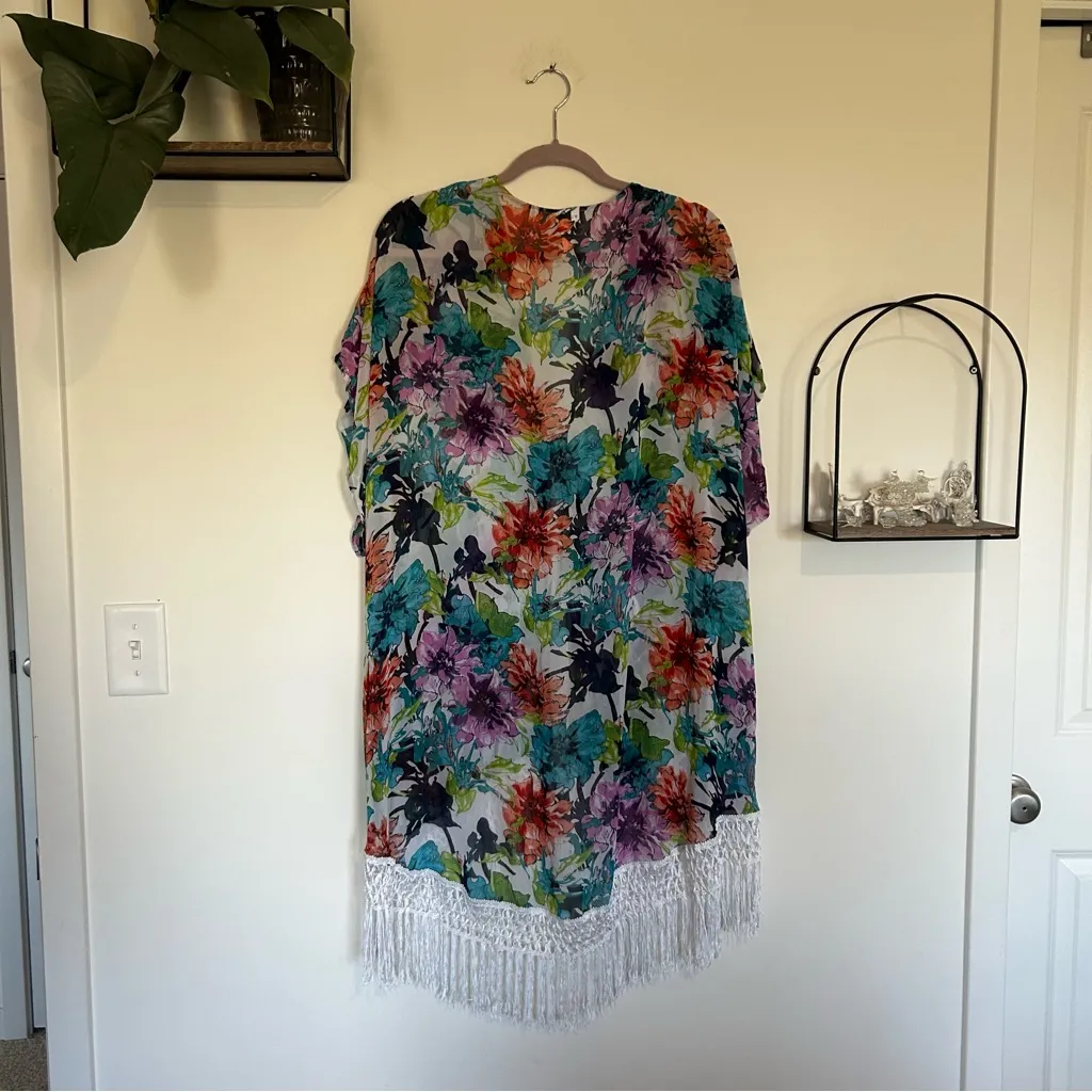 Catalina Floral Print Open Tie Front Fringe Hem Kimono Swim Coverup Medium 8-10 - Image 2