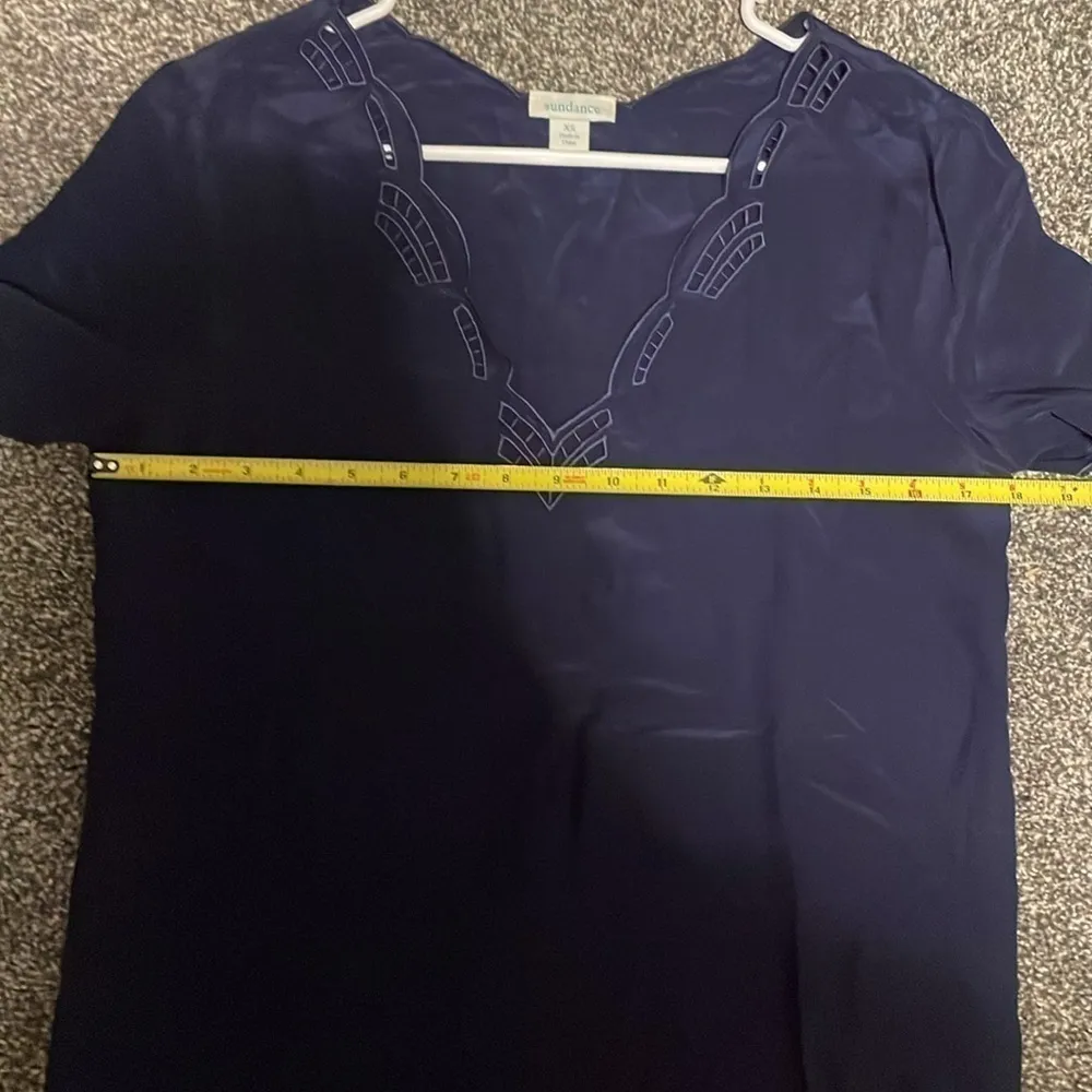 Sundance  100% Silk Navy Blue Blouse - Image 7