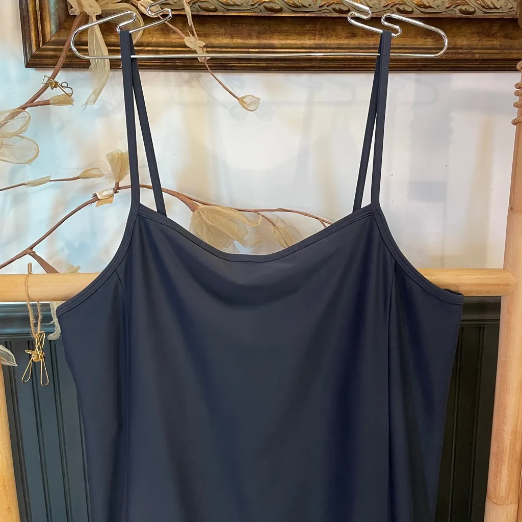 Old Navy Powersoft Cami Dress Dusk Navy Shelf Bra & Shorts - Sz XXL 💚🎀 - Image 4