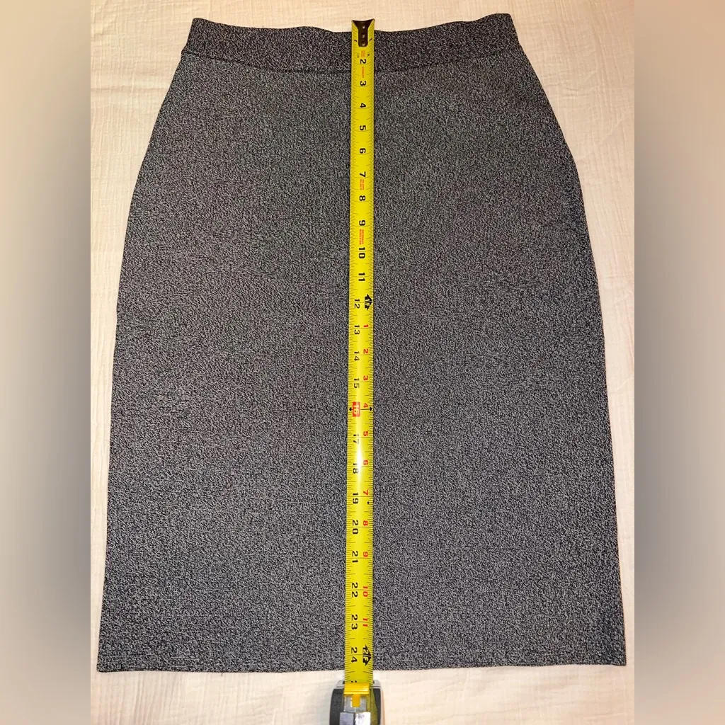Ann Taylor Factory Textured Knit Pencil Skirt | Gray | Size XS | NWT - Image 6