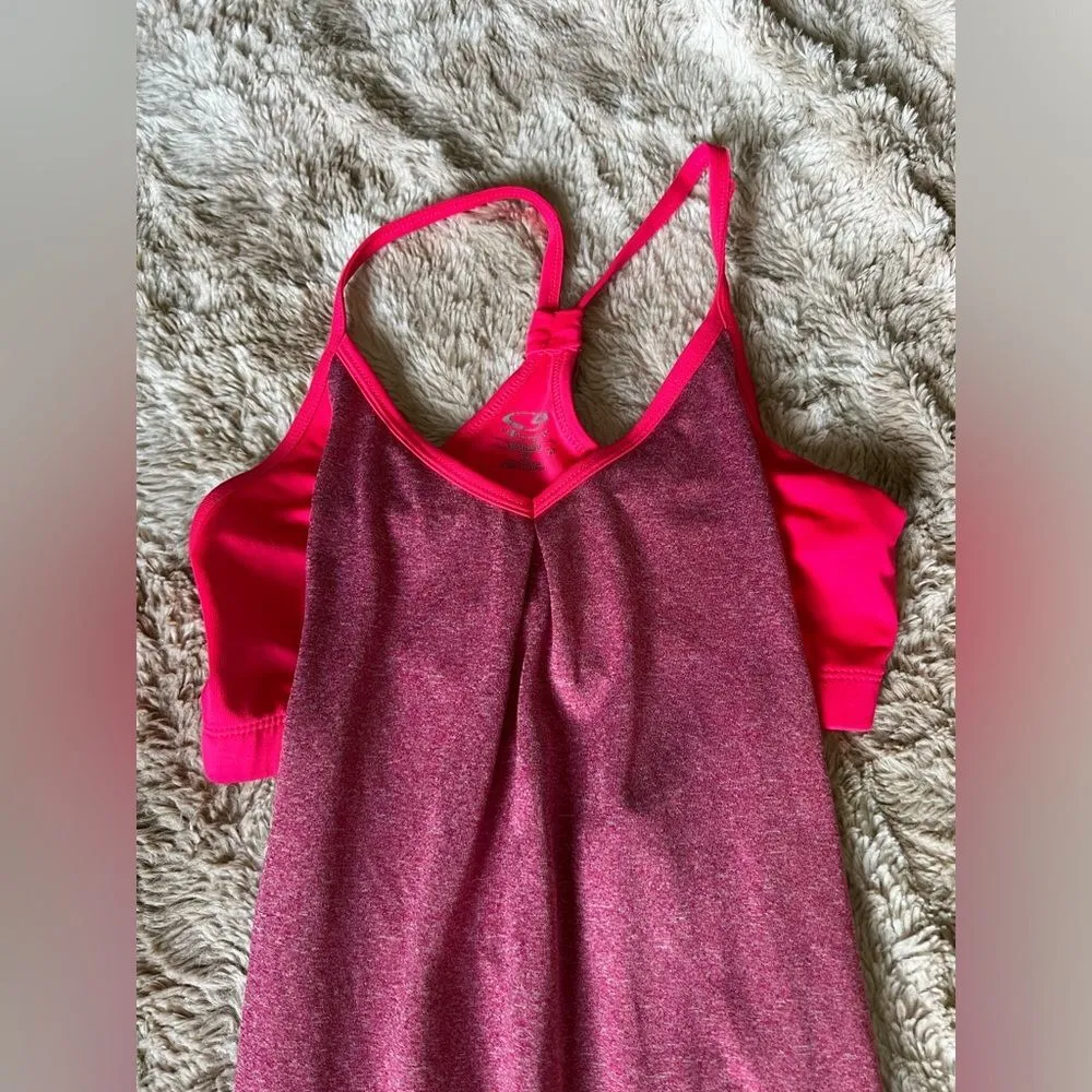Champion Activewear Tank Top - Image 5