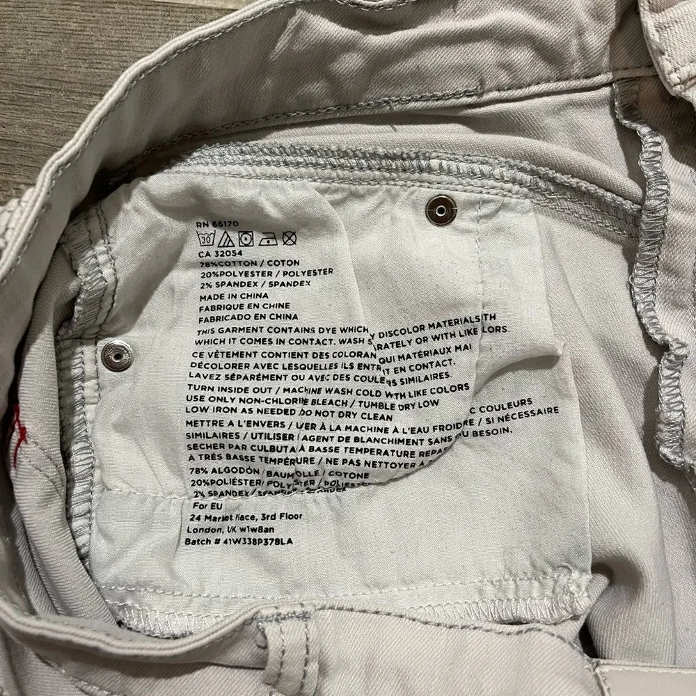 Bdg super high rise seam short size 30 white - Image 5