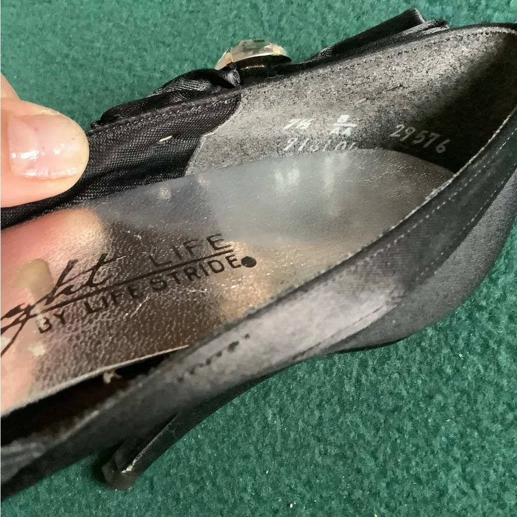 Dressy mid heel pumps 🌹🌹 - Image 7