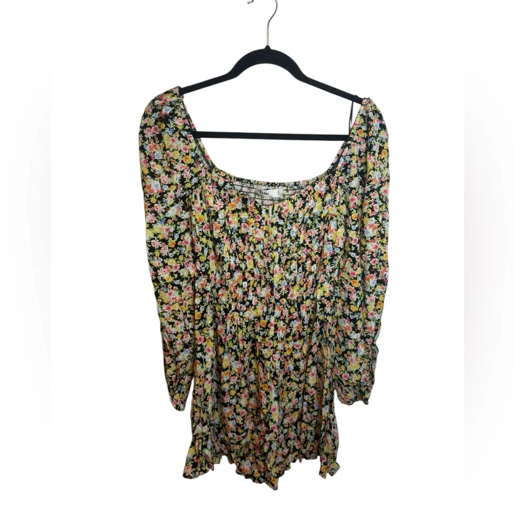 Nwt Elodie Ditsy Floral Puff Sleeve Smocked Mini Dress - Image 2