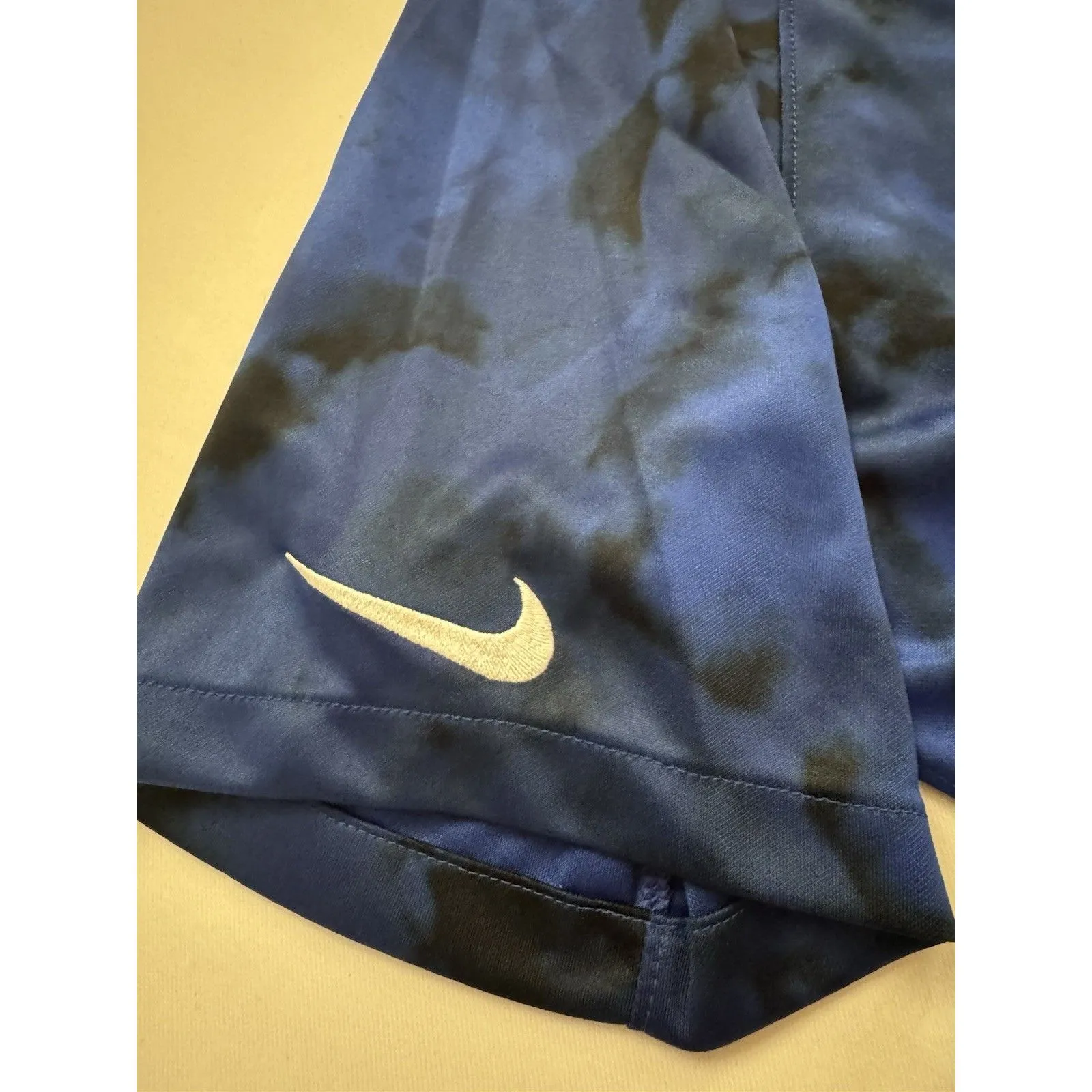 WOMENS Nike DRIFIT 2022/23 USA Soccer Jersey Camo Blue X-Large Slim Fit NEW - Image 5