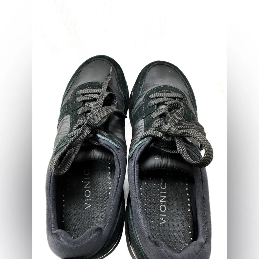 Emerson Woman’s Active Sneaker. All black, lace up, Sz 7.5 worn once - Image 5