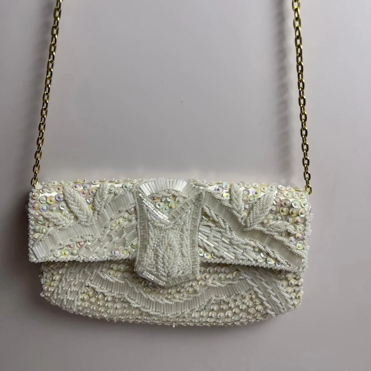 Vintage White Beaded Sequin Clutch/Crossbody Hand Made in Hong Kong - Image 8