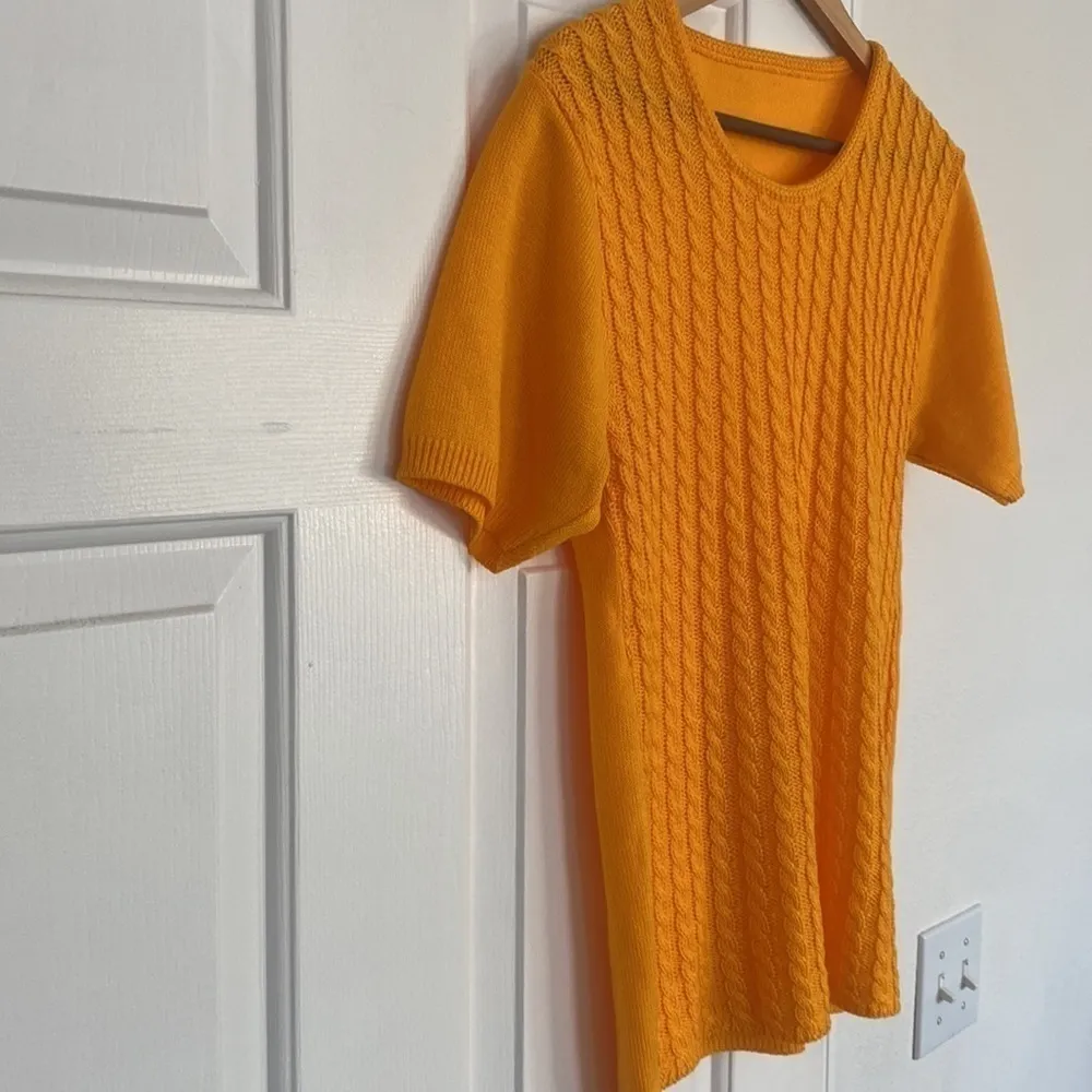 Vintage shirt sleeves marigold yellow crew neck sweater. Size M - Image 12