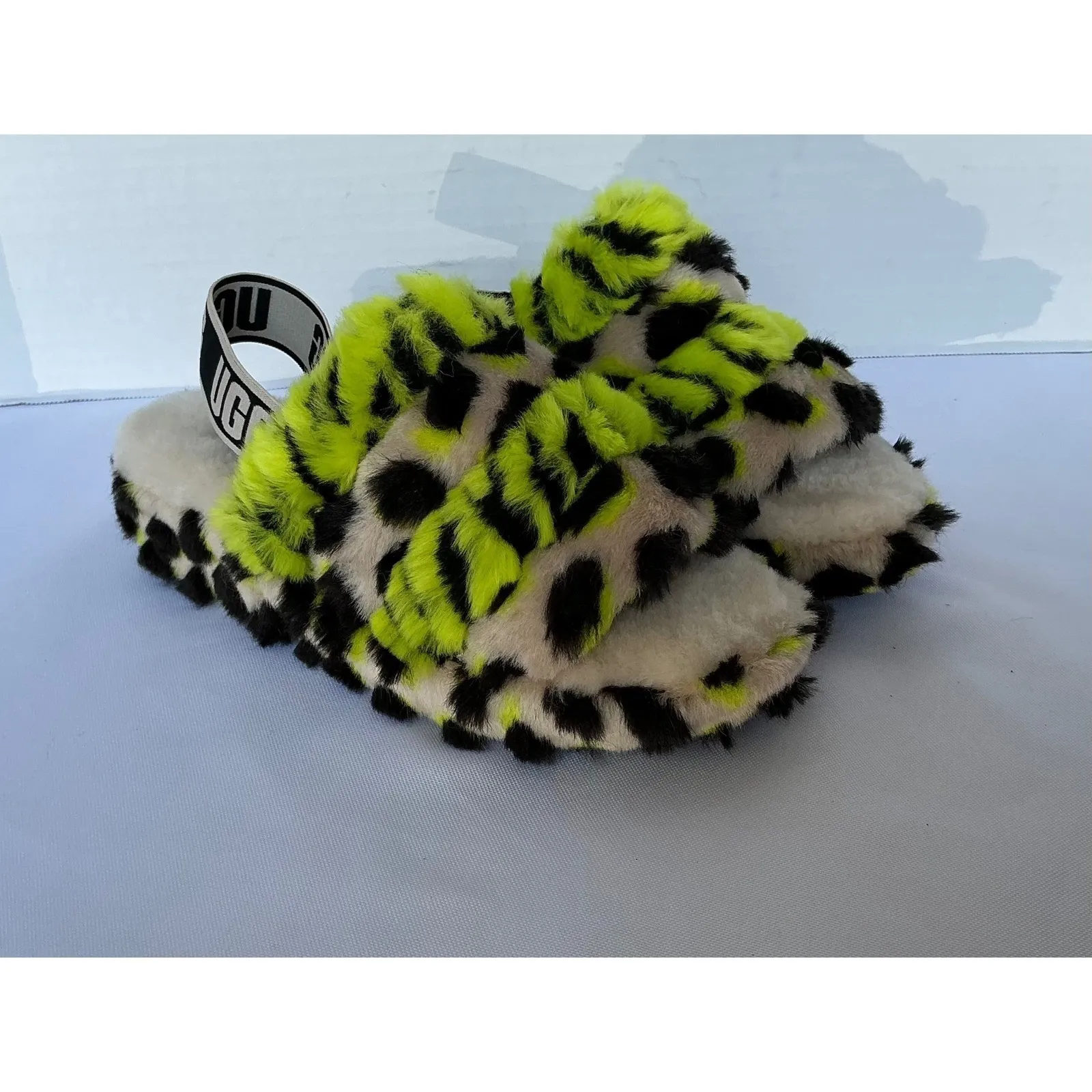 UGG Fluff Yeah Rare Colors‎ Slippers Women's 7 Neon Leopard Print Shearling Fur - Image 5
