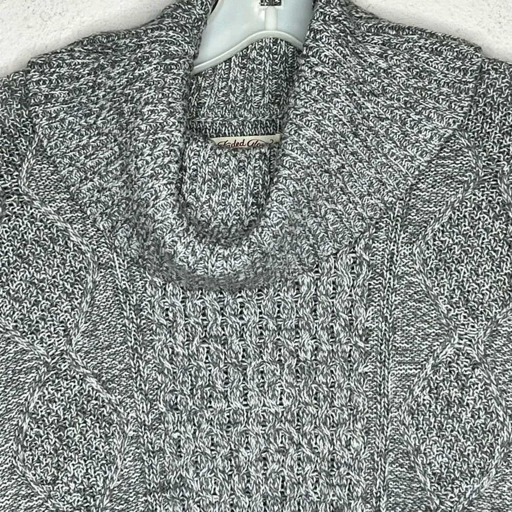 Faded Glory Turtleneck Sweater‎ - Image 2