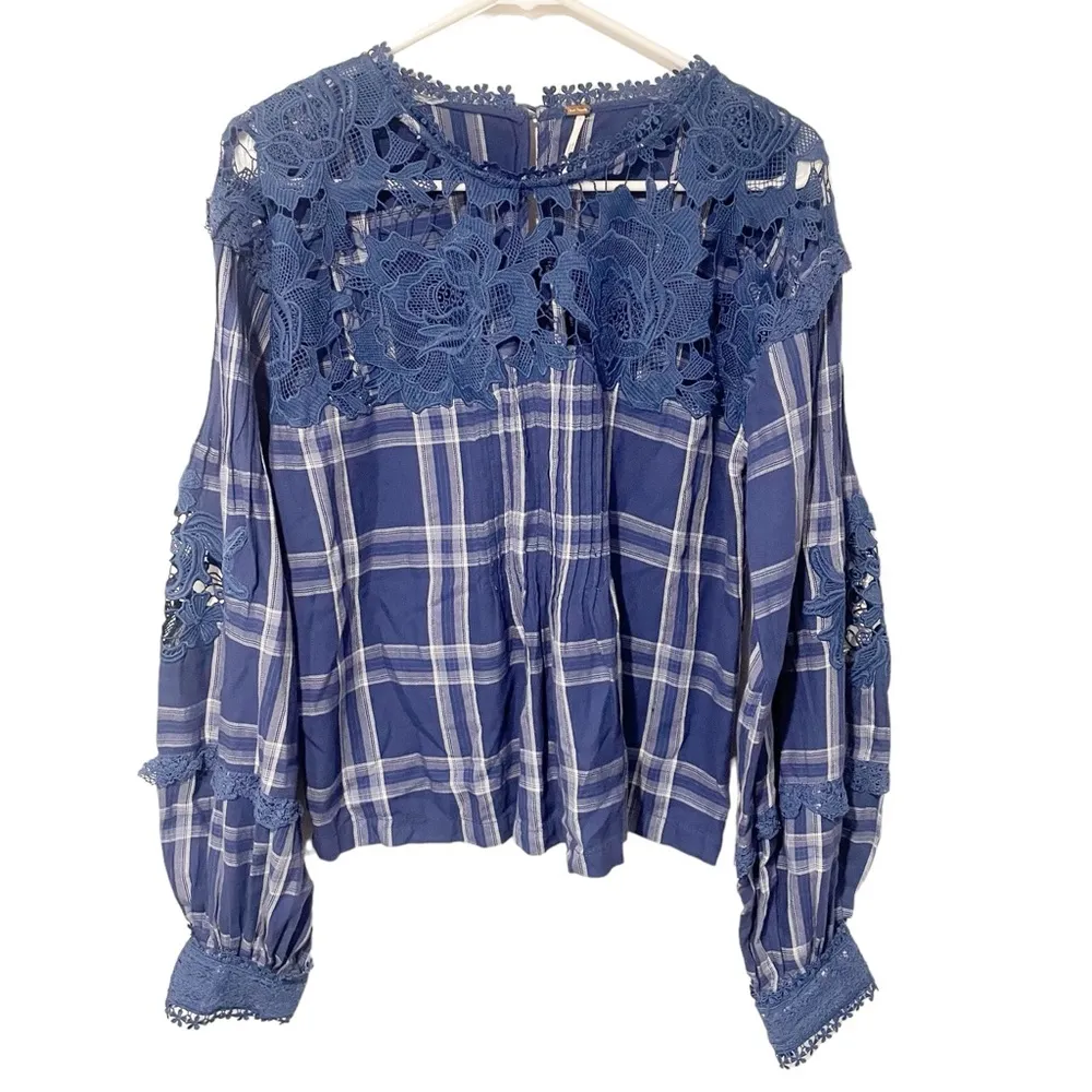 Free People Size Small Darling Diane Lace Top Blue White Flannel Plaid - Image 2