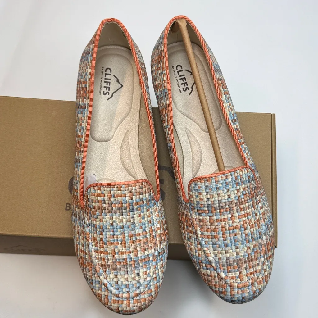 Cliffs White Mountain Gutsy Loafers - Image 9