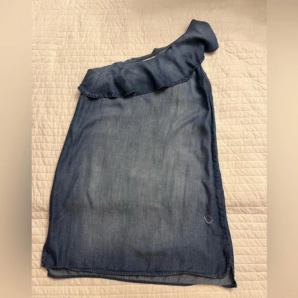 Cloth and Stone Anthropologie Womens Chambray Ruffle One Shoulder Dress NWOT - Image 3